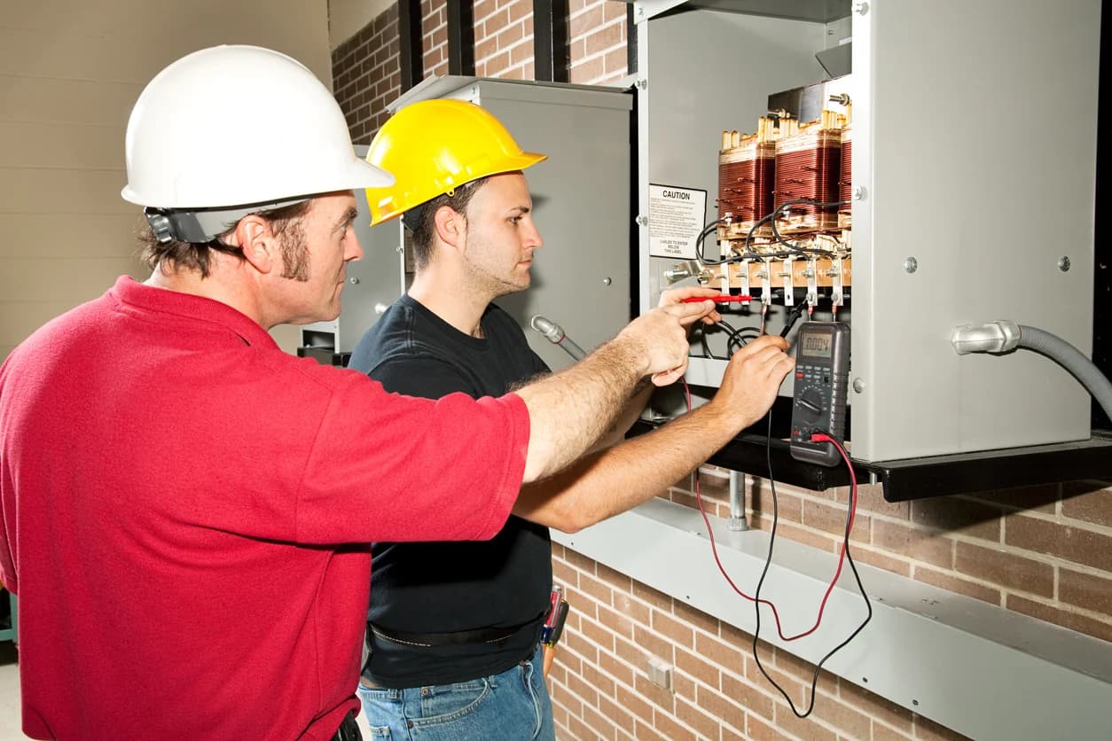 Jetzt durchstarten: Elektrotechnik-Stellenangebote in deinem Bereich