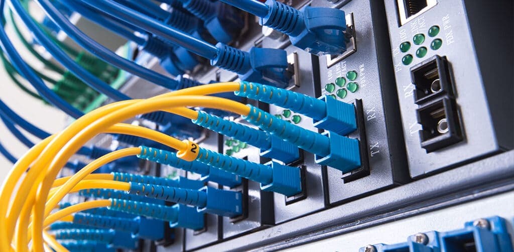 Bestellen Sie IP Transit sofort mit Servicezusammenfassungen in Echtzeit